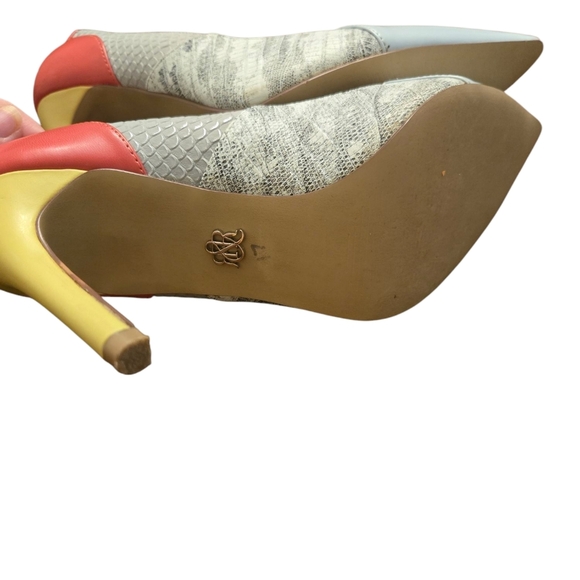 Rock & Republic Women's Multi Color High Heels Size 8 - Picture 4 of 6